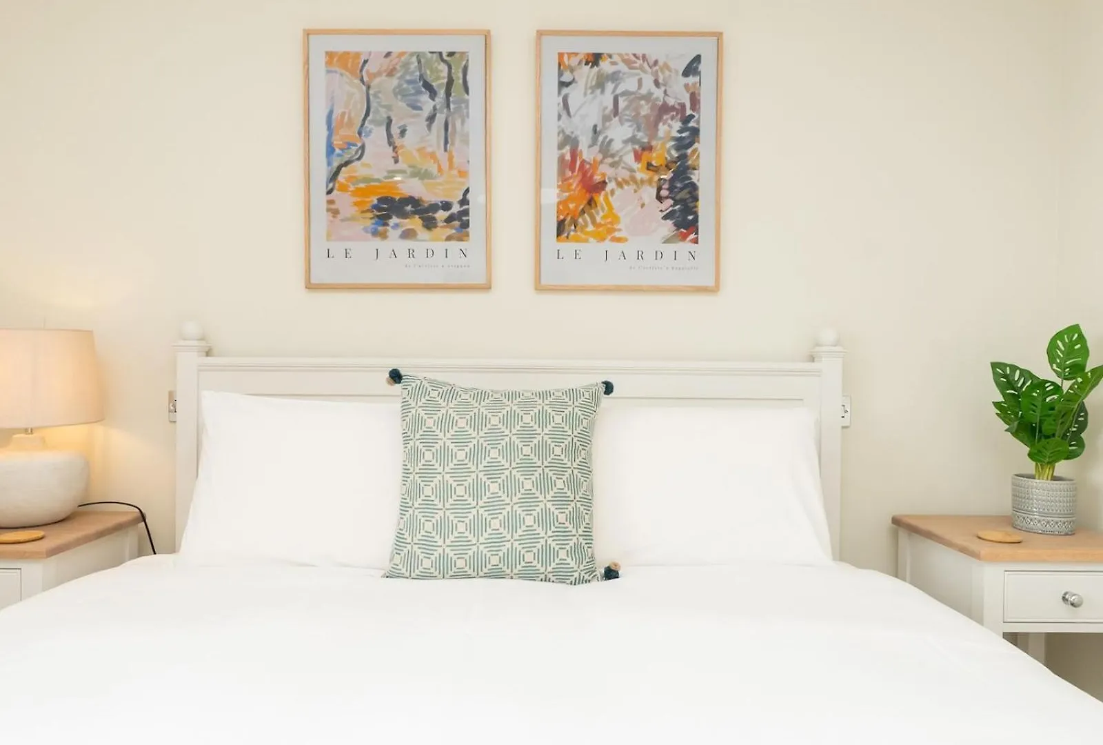 Pass The Keys Apartment With Stunning Views And Free Parking Бат
